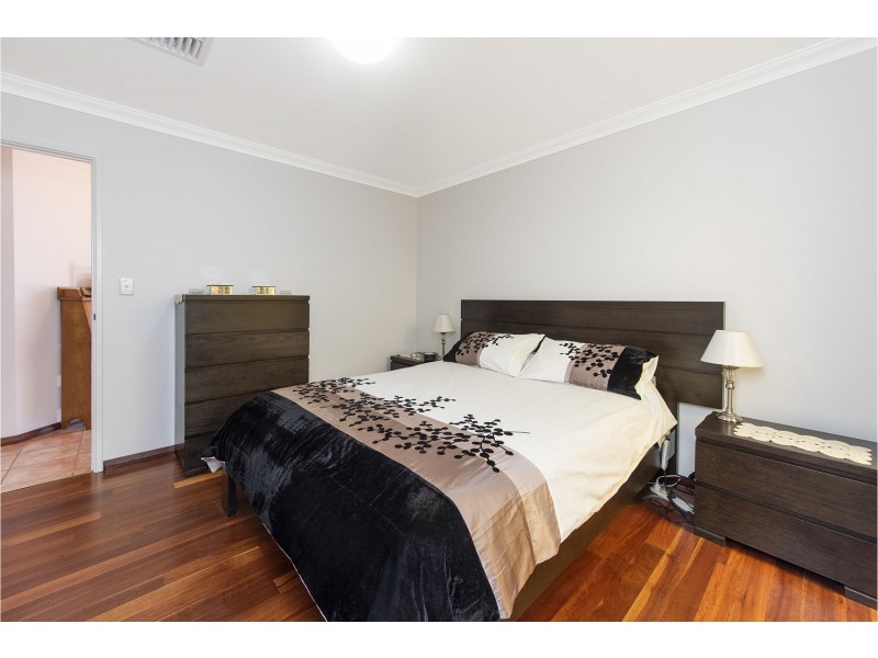 14 Riverview Rise, Wilson WA 6107