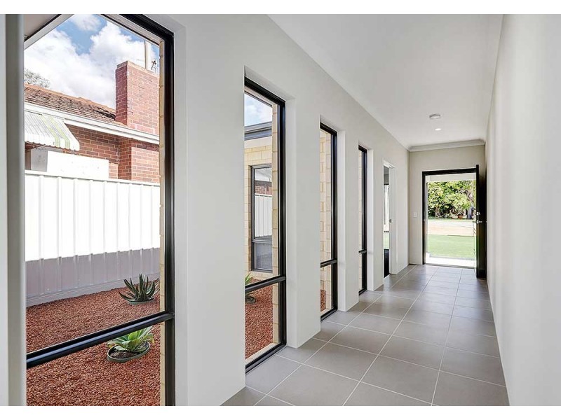 24b Barbary Road, High Wycombe WA 6057