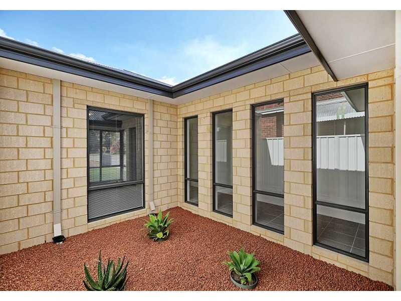 24b Barbary Road, High Wycombe WA 6057