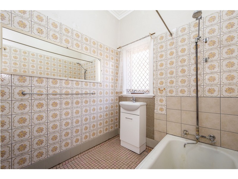 69 Loton Avenue, Midland WA 6056