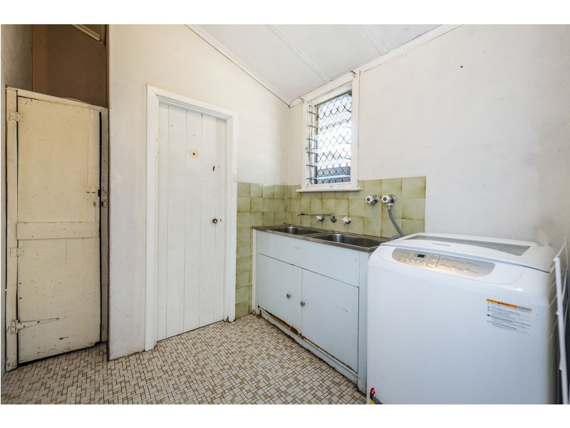 69 Loton Avenue, Midland WA 6056