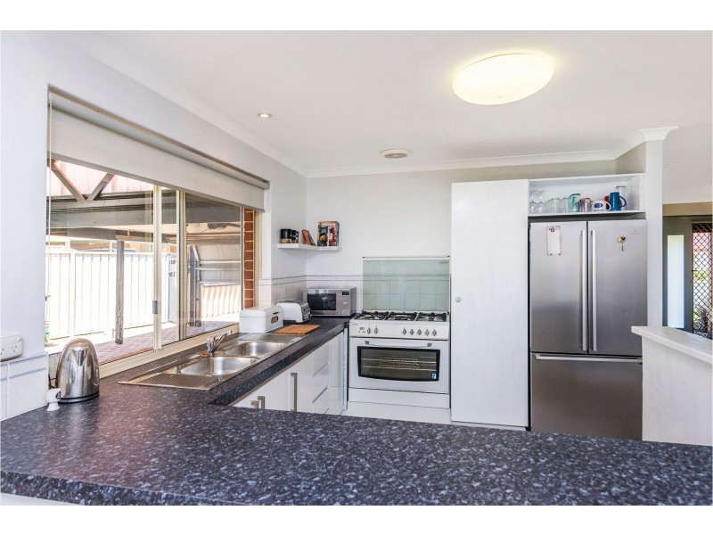 13 Joudah Court, High Wycombe WA 6057