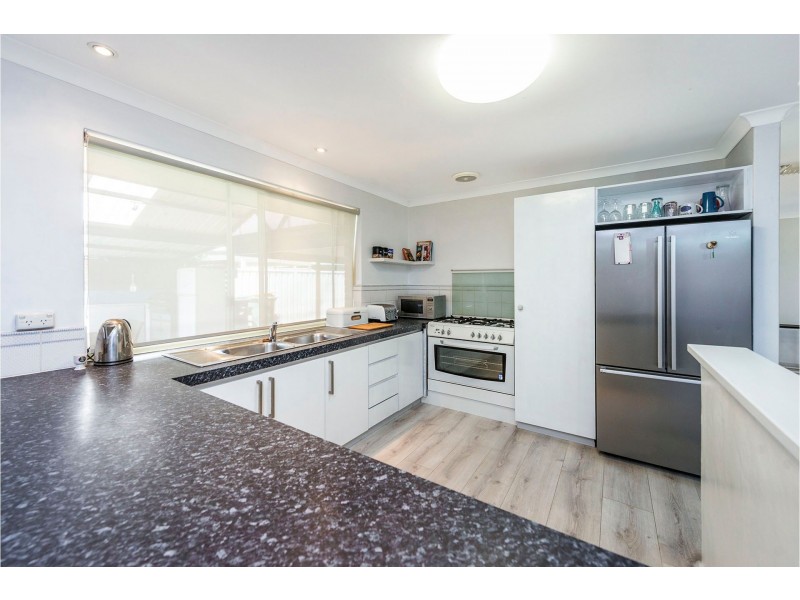 13 Joudah Court, High Wycombe WA 6057