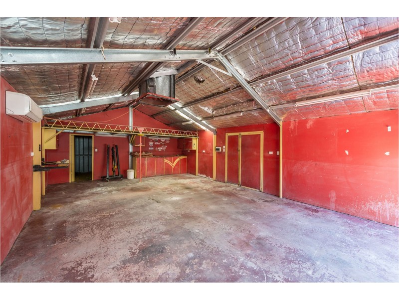 64 Bandalong Way, High Wycombe WA 6057