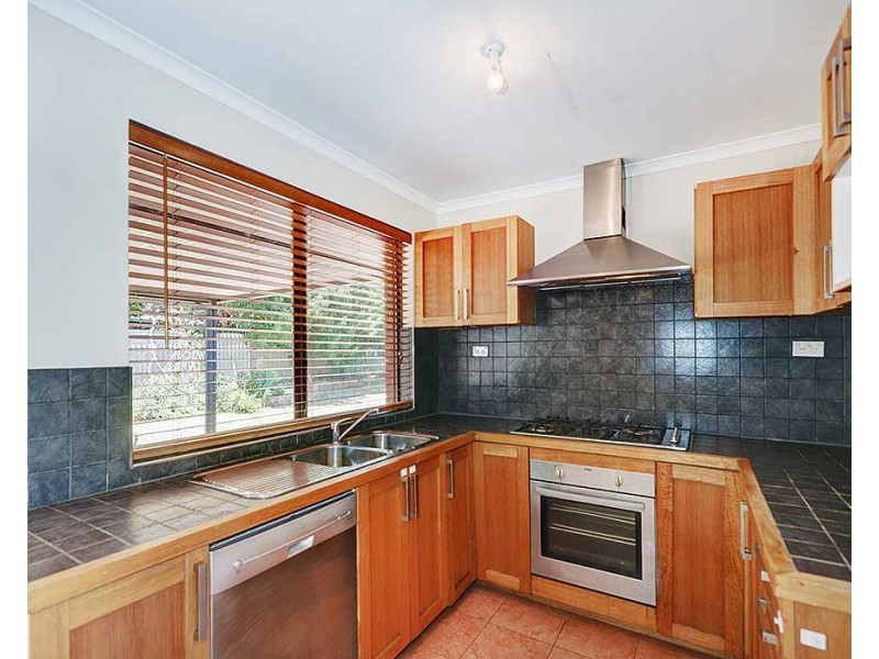 12 Gilmore Place, Forrestfield WA 6058