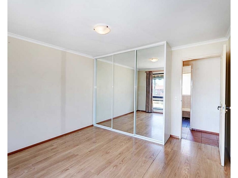 12 Gilmore Place, Forrestfield WA 6058