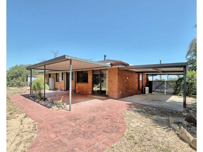 12 Gilmore Place, Forrestfield WA 6058