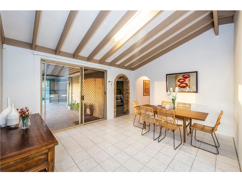 8 Bellbird Court, High Wycombe WA 6057