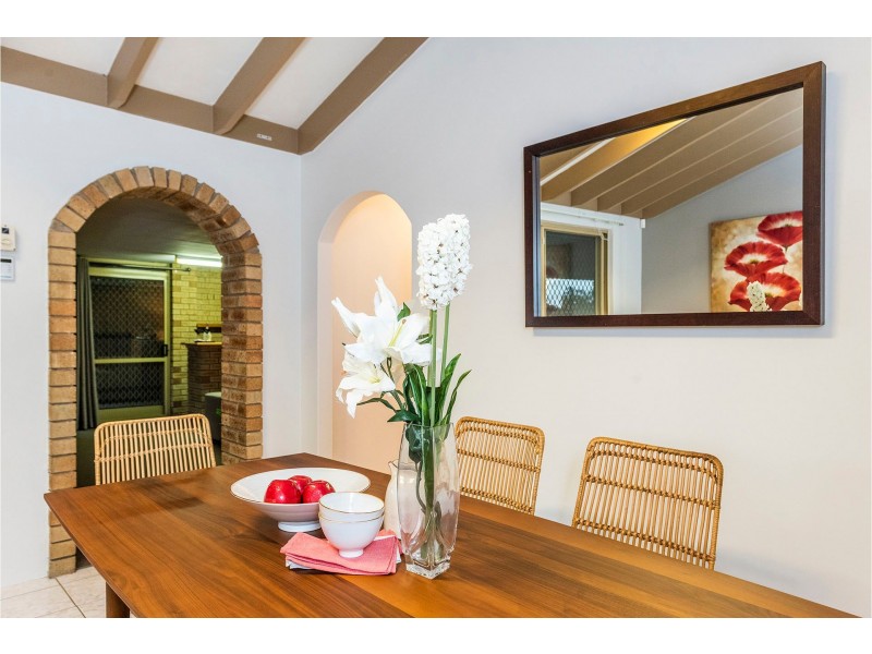 8 Bellbird Court, High Wycombe WA 6057