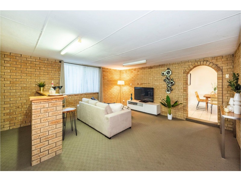 8 Bellbird Court, High Wycombe WA 6057