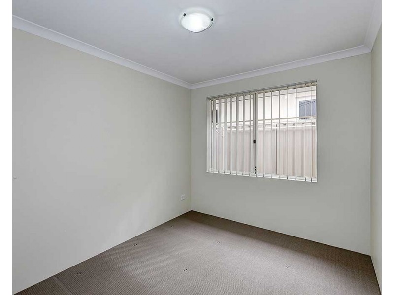 2/6 Jeanhulley Road, High Wycombe WA 6057