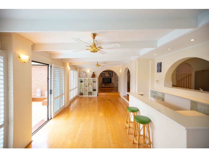 11 Watsonia Road, Gooseberry Hill WA 6076