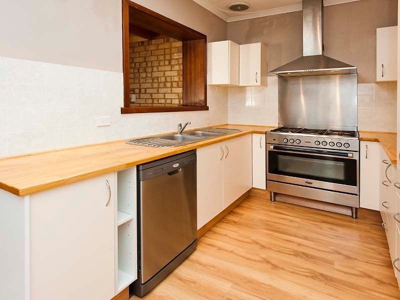 41 Hamilton Road, High Wycombe WA 6057