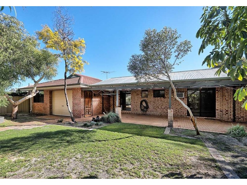 81 Edney Road, High Wycombe WA 6057