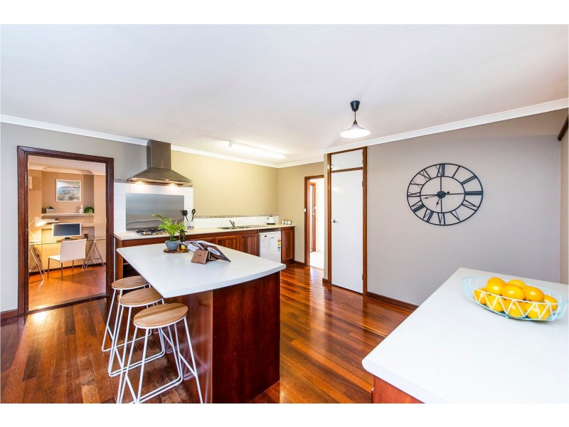 24 Macao Road, High Wycombe WA 6057