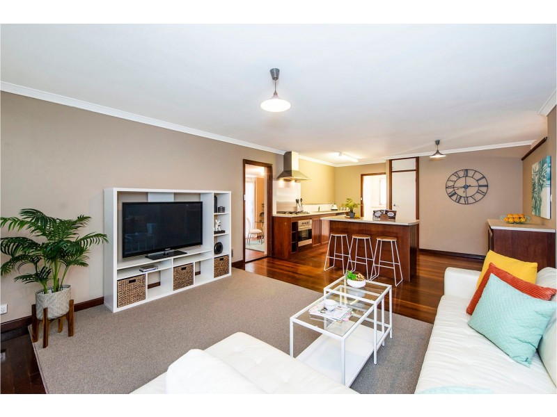 24 Macao Road, High Wycombe WA 6057