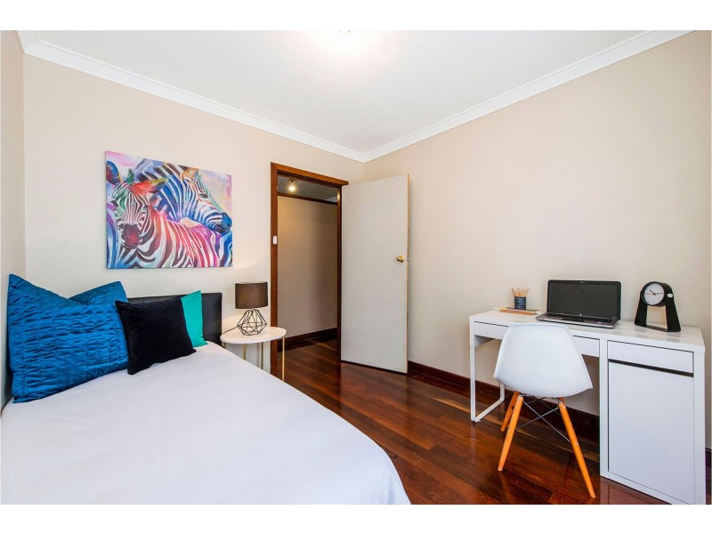 24 Macao Road, High Wycombe WA 6057