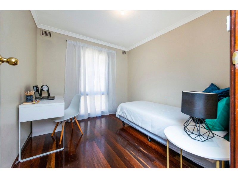 24 Macao Road, High Wycombe WA 6057