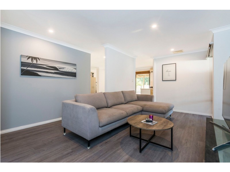 1 Croxdale Crescent, High Wycombe WA 6057