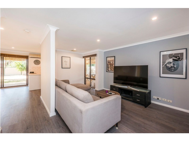 1 Croxdale Crescent, High Wycombe WA 6057