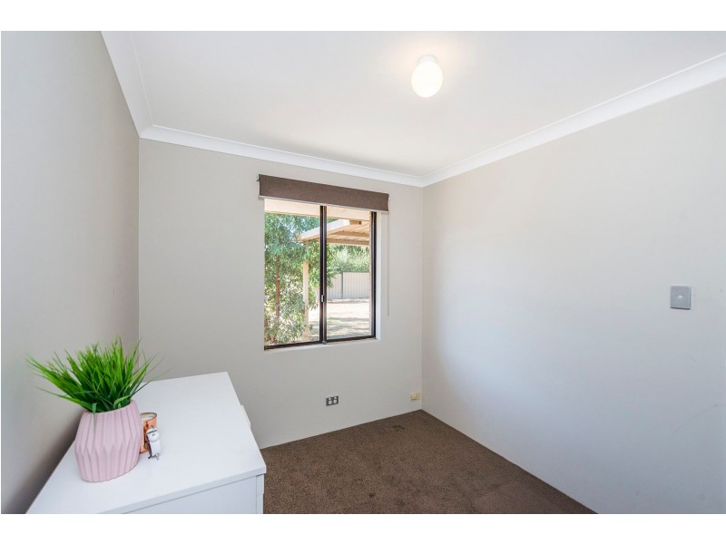 1 Croxdale Crescent, High Wycombe WA 6057