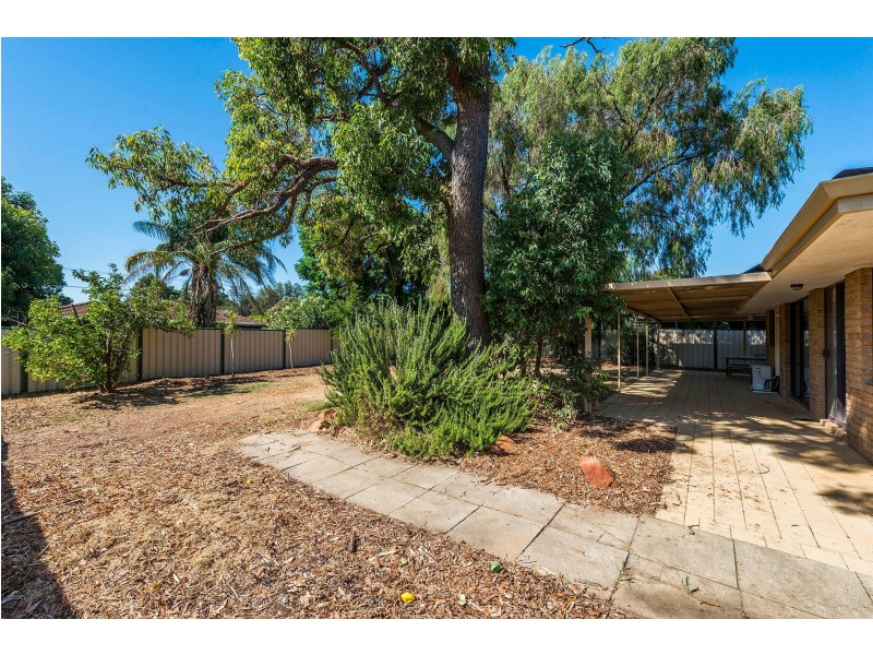 1 Croxdale Crescent, High Wycombe WA 6057