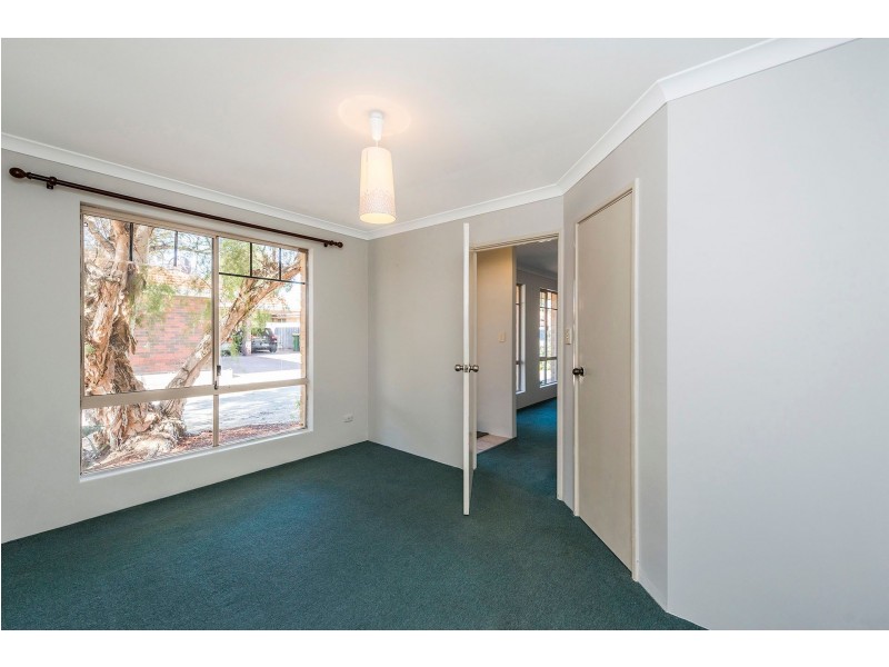 4/28 Wittenoom Road, High Wycombe WA 6057