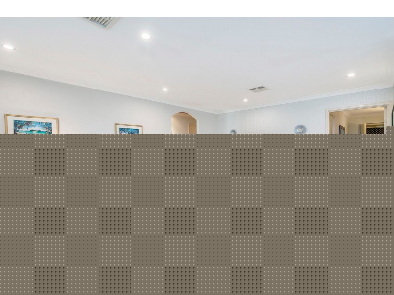 2/11 Edgecumbe Street, Como WA 6152