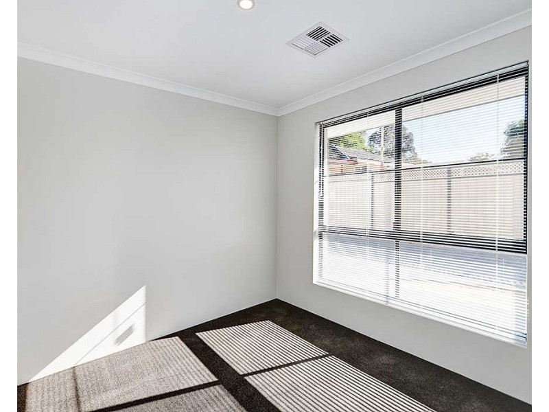 1/23 Tia Avenue, High Wycombe WA 6057