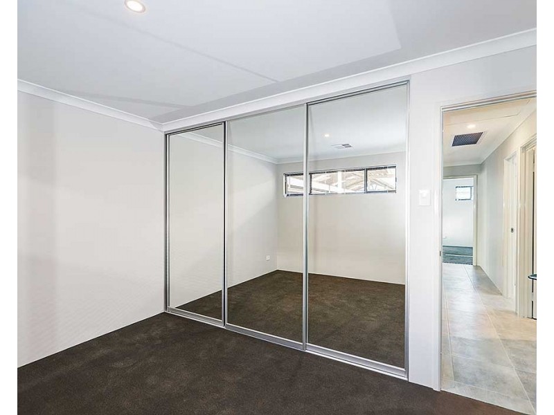 1/23 Tia Avenue, High Wycombe WA 6057
