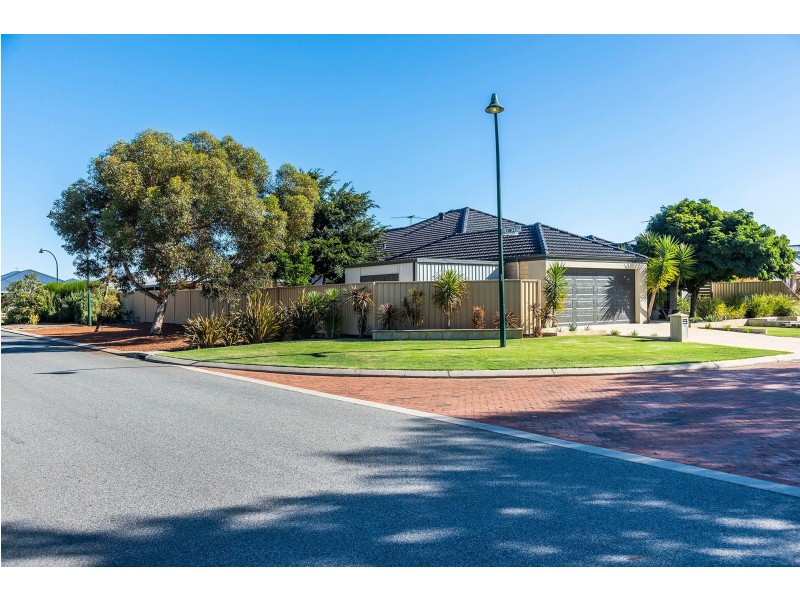 12 Wiroo Way, Byford WA 6122