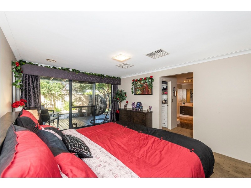 12 Wiroo Way, Byford WA 6122