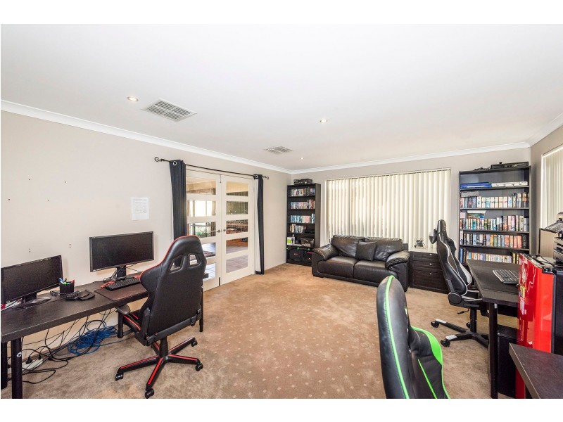 12 Wiroo Way, Byford WA 6122