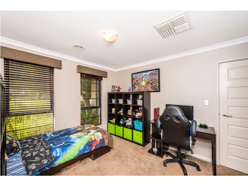 12 Wiroo Way, Byford WA 6122