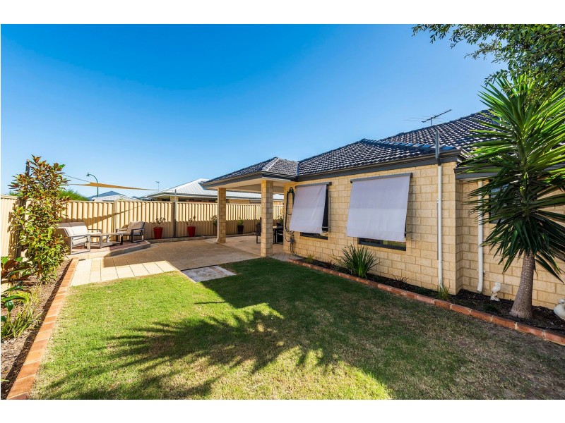 12 Wiroo Way, Byford WA 6122
