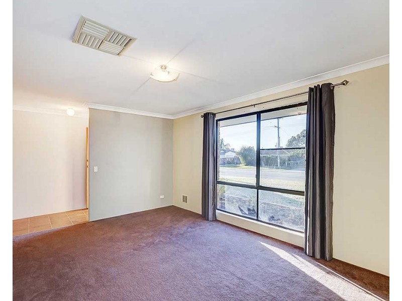 153 Newburn Road, High Wycombe WA 6057