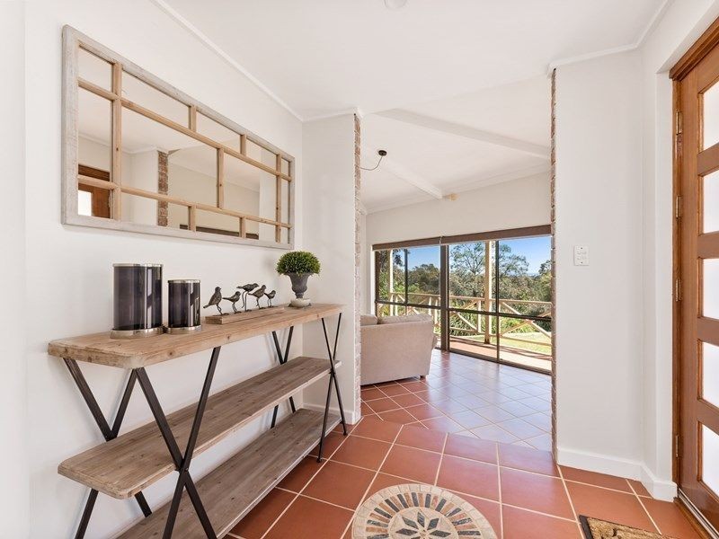 67 Holmes Road, Maida Vale WA 6057