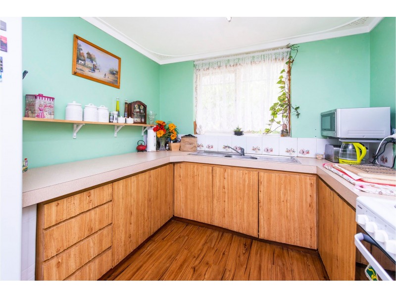 9 Andrews Way, Herne Hill WA 6056