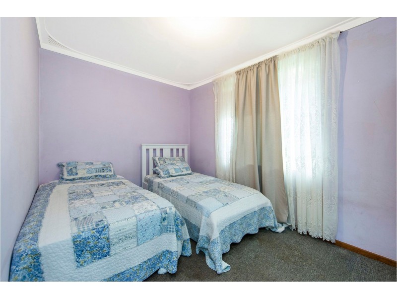 9 Andrews Way, Herne Hill WA 6056