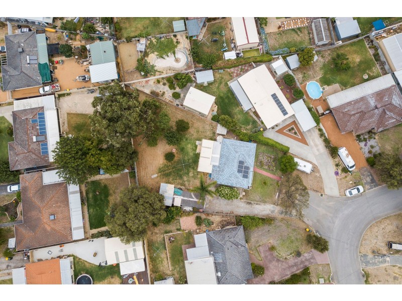 9 Andrews Way, Herne Hill WA 6056