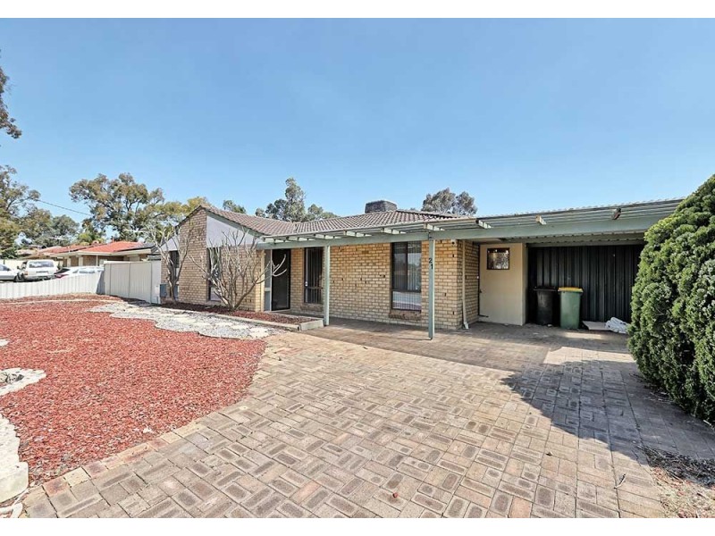 21 Kiandra Way, High Wycombe WA 6057