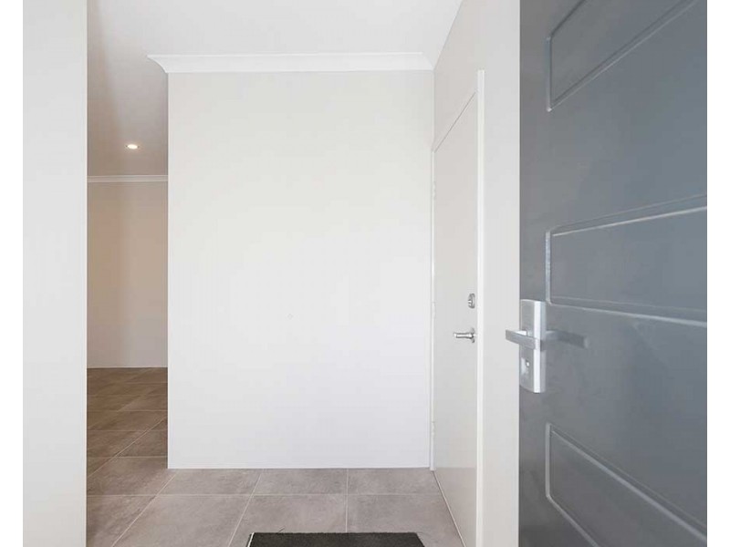 2/23 Tia Avenue, High Wycombe WA 6057