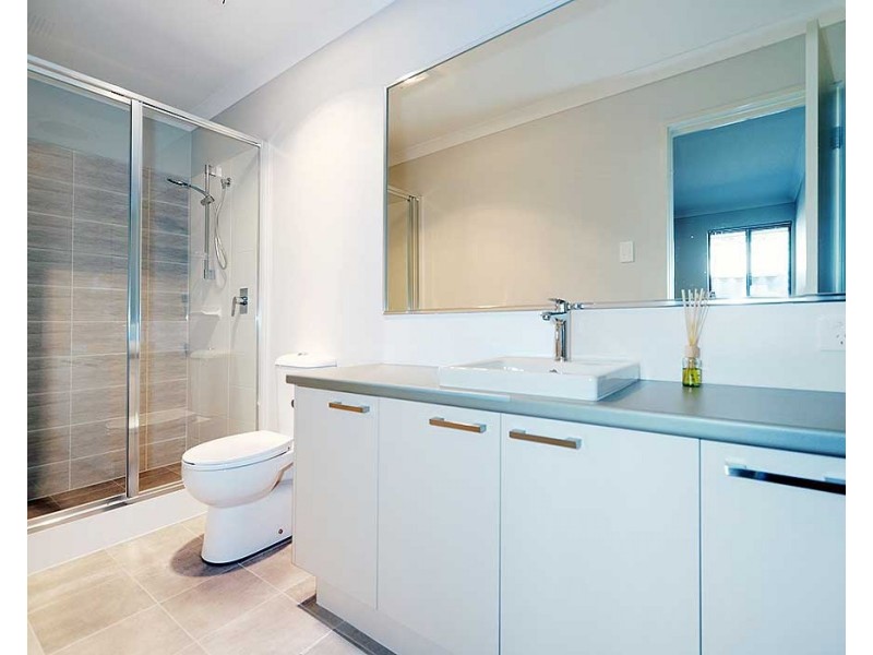 2/23 Tia Avenue, High Wycombe WA 6057