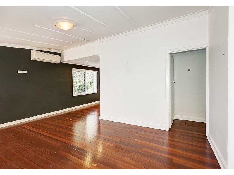 549 Kalamunda Road, High Wycombe WA 6057