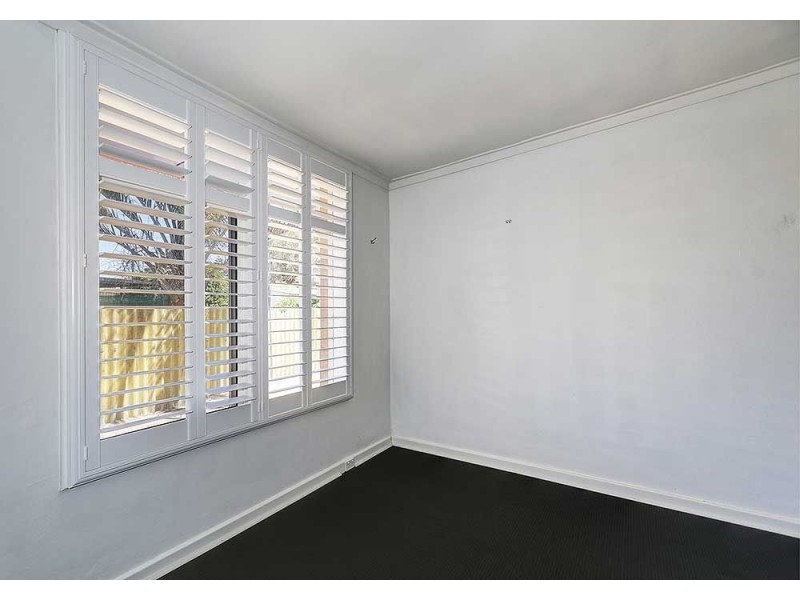 549 Kalamunda Road, High Wycombe WA 6057