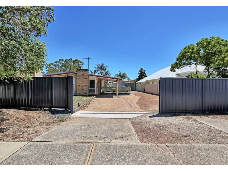549 Kalamunda Road, High Wycombe WA 6057