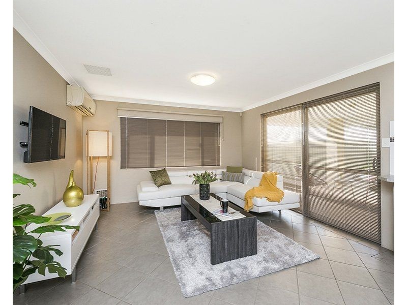 4/456 Kalamunda Road, High Wycombe WA 6057