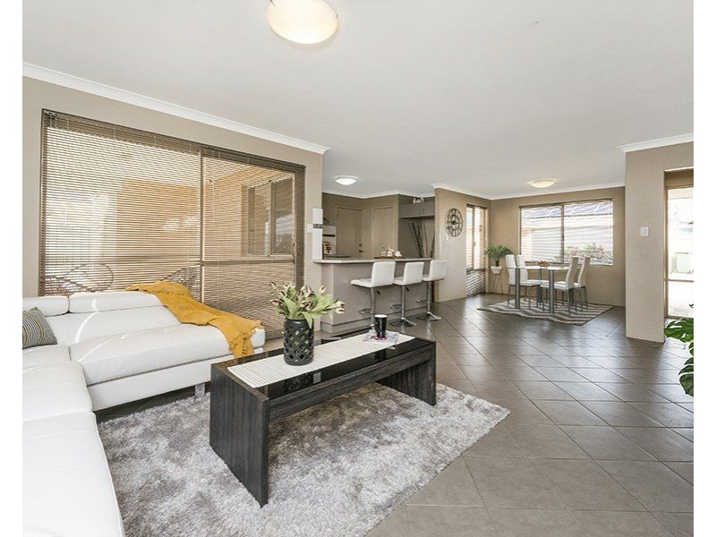 4/456 Kalamunda Road, High Wycombe WA 6057