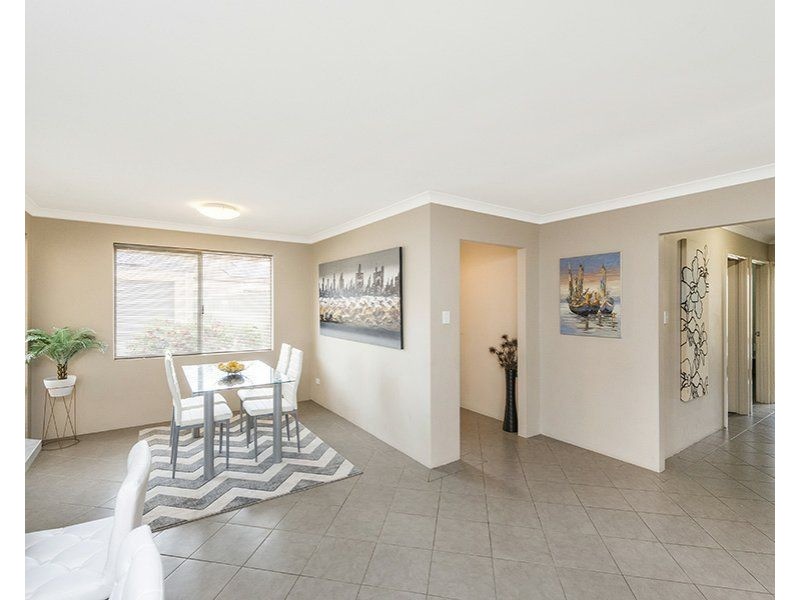 4/456 Kalamunda Road, High Wycombe WA 6057