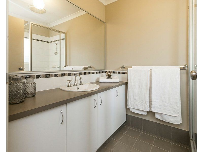 4/456 Kalamunda Road, High Wycombe WA 6057